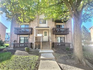 266 12th Street 3F, Wheeling, IL 60090