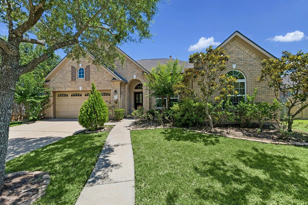6726 Charlton Street, Sugar Land, TX 77479