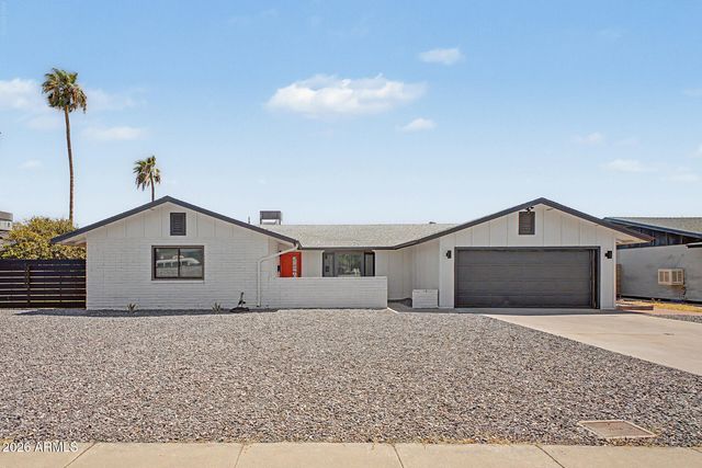 3421 W PERSHING Avenue, Phoenix, AZ 85029