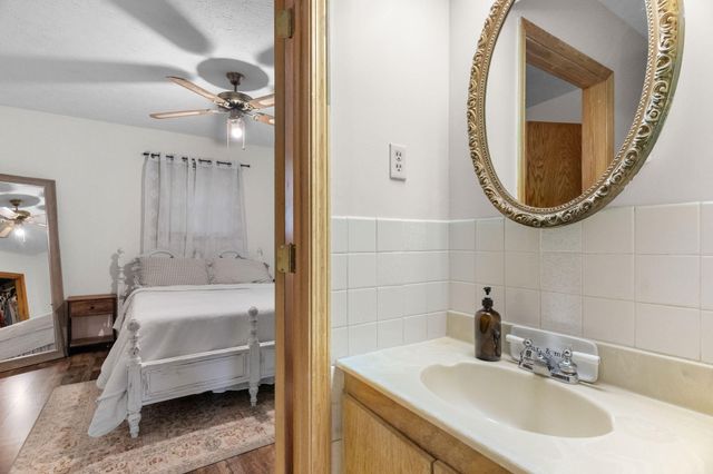 206 Meadow Lane Drive, Kissee Mills, MO 65680