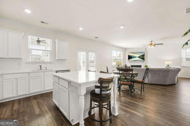 458 Blue Juniper Circle, Loganville, GA 30052