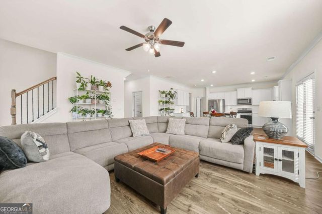 458 Blue Juniper Circle, Loganville, GA 30052