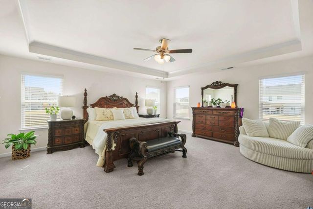 458 Blue Juniper Circle, Loganville, GA 30052