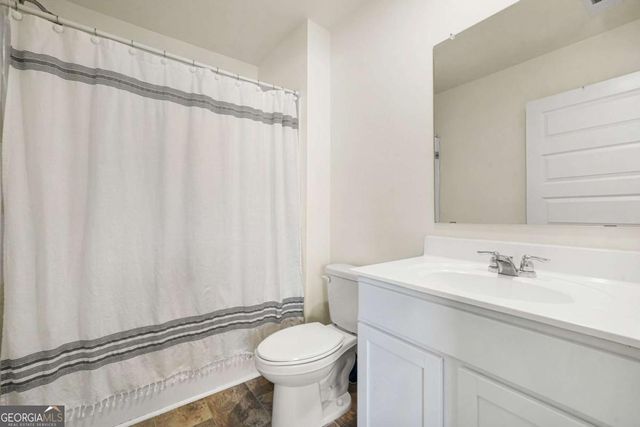 458 Blue Juniper Circle, Loganville, GA 30052