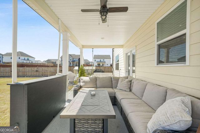 458 Blue Juniper Circle, Loganville, GA 30052