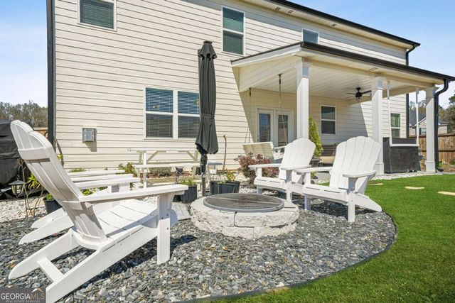 458 Blue Juniper Circle, Loganville, GA 30052