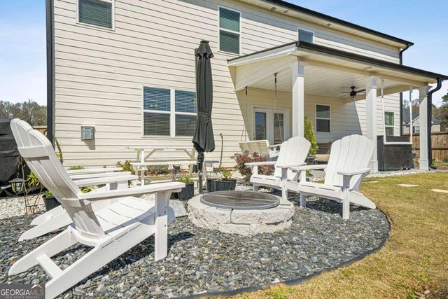 458 Blue Juniper Circle, Loganville, GA 30052