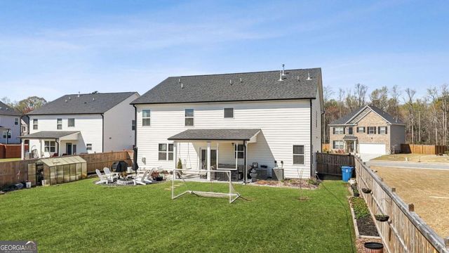 458 Blue Juniper Circle, Loganville, GA 30052