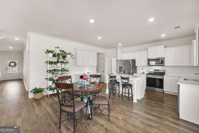 458 Blue Juniper Circle, Loganville, GA 30052