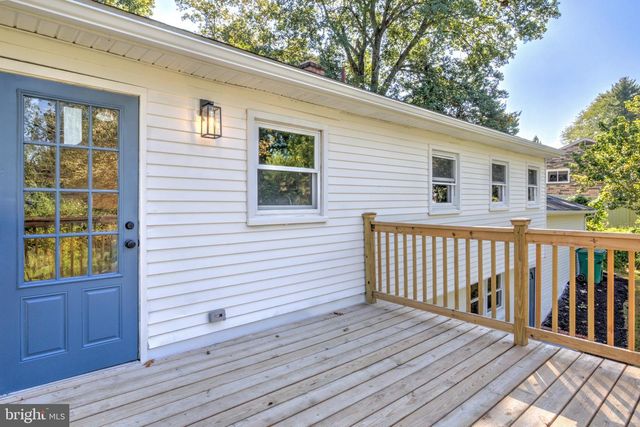 180 REESER RD, Camp Hill, PA 17011