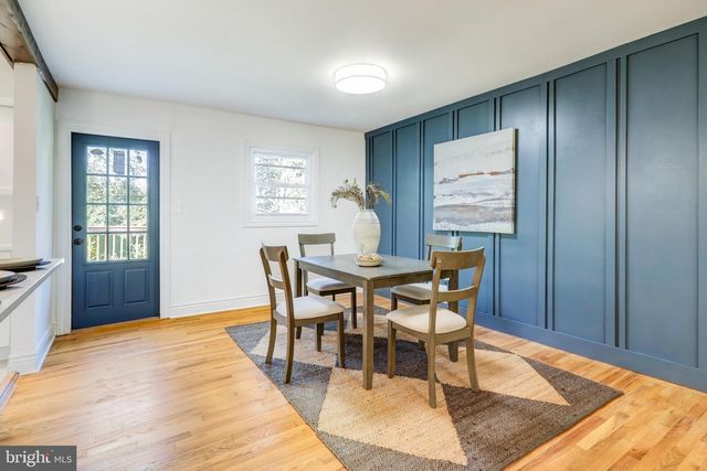 180 REESER RD, Camp Hill, PA 17011