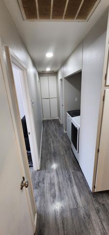 5300 Valparaiso, Sacramento, CA 95841