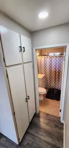 5300 Valparaiso, Sacramento, CA 95841