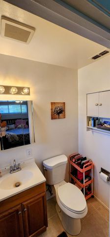 5300 Valparaiso, Sacramento, CA 95841