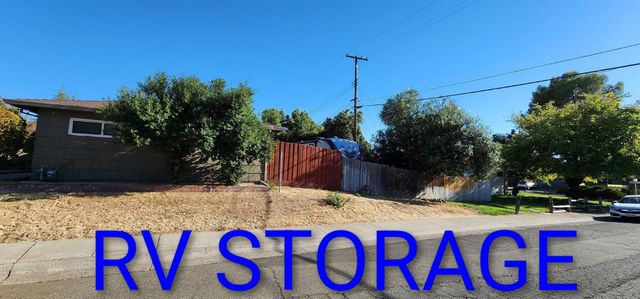 5300 Valparaiso, Sacramento, CA 95841