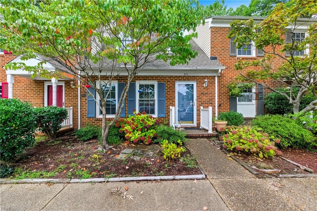 95 Wellesley DR, Newport News, VA 23606