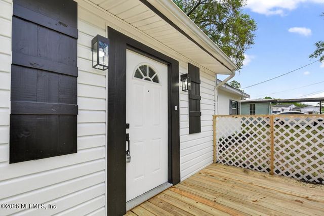 609 WREN Road, Jacksonville, FL 32216