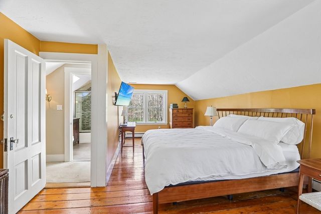 108 Kendall St, Walpole, MA 02081