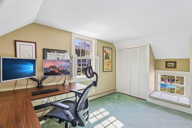 108 Kendall St, Walpole, MA 02081