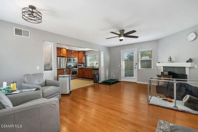 9538 El Cajon Street, Ventura, CA 93004