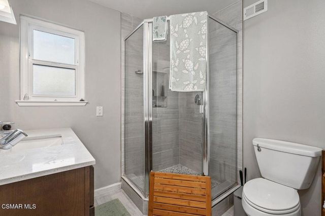 9538 El Cajon Street, Ventura, CA 93004