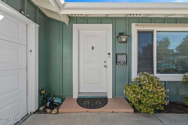 9538 El Cajon Street, Ventura, CA 93004
