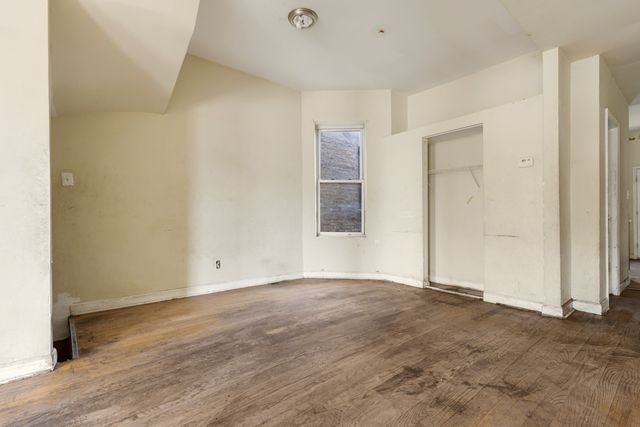 1141 S Saint Louis Avenue, Chicago, IL 60624