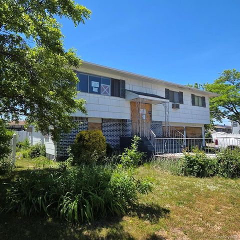 3418 Carey Lane, Baldwin, NY 11510