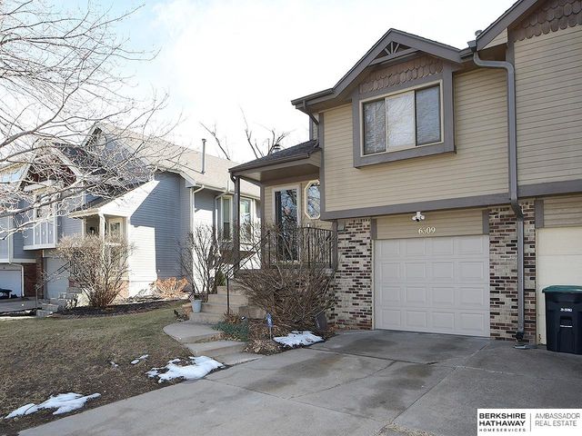 6509 S 108th Avenue, Omaha, NE 68137
