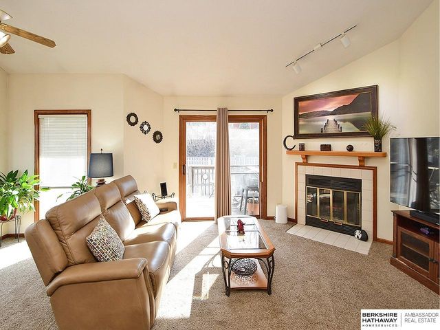 6509 S 108th Avenue, Omaha, NE 68137