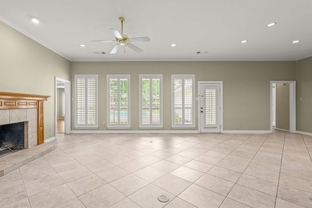 308 Southridge Lakes Parkway, Southlake, TX 76092