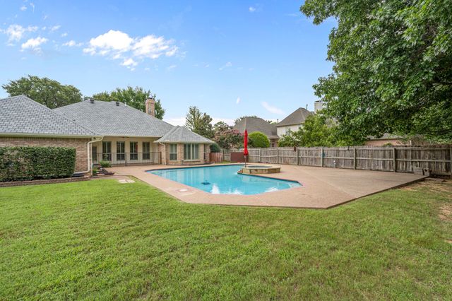 308 Southridge Lakes Parkway, Southlake, TX 76092