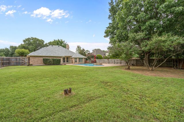 308 Southridge Lakes Parkway, Southlake, TX 76092