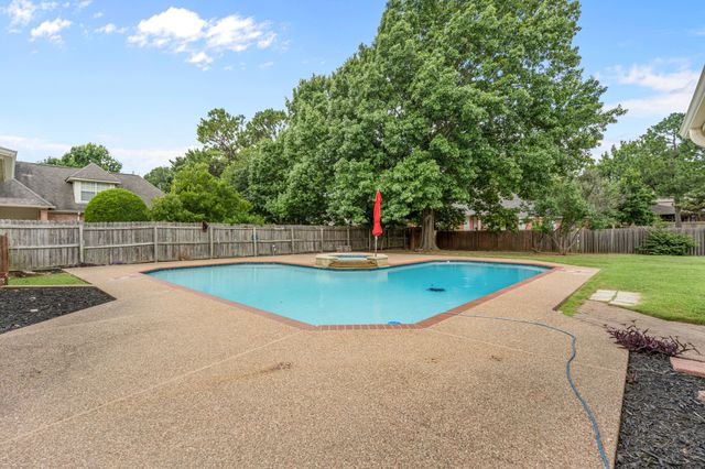 308 Southridge Lakes Parkway, Southlake, TX 76092