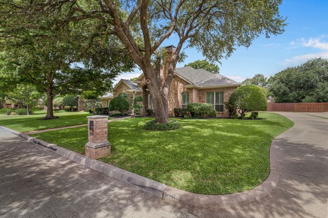 308 Southridge Lakes Parkway, Southlake, TX 76092