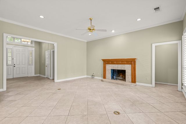 308 Southridge Lakes Parkway, Southlake, TX 76092