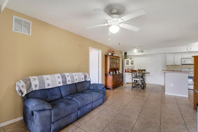 181 SW Palm Dr Apt 103, Port St Lucie, FL 34986