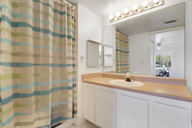 181 SW Palm Dr Apt 103, Port St Lucie, FL 34986