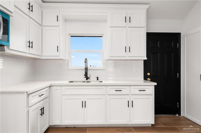 2342 Via Roma Street, Weslaco, TX 78596