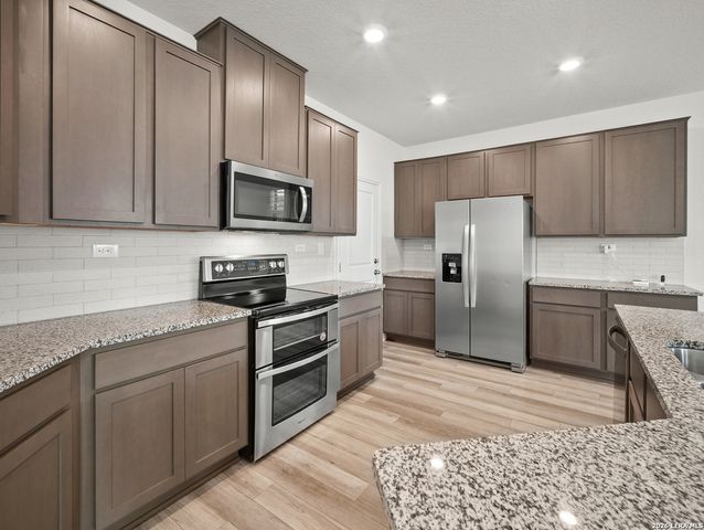 3865 Bentwood, New Braunfels, TX 78130