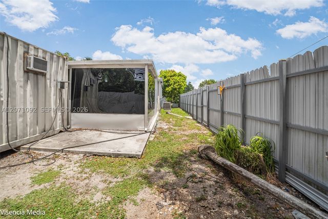 1442 NW 113th Ter, Miami, FL 33167