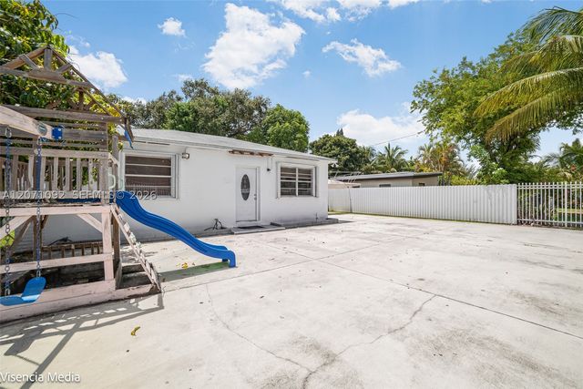 1442 NW 113th Ter, Miami, FL 33167