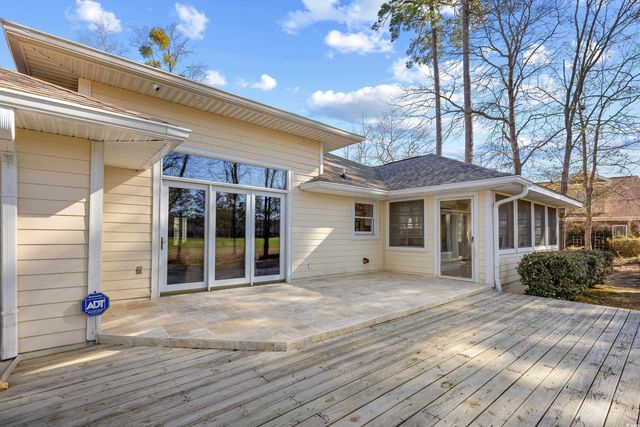 1043 Yellow Jasmine Dr., Longs, SC 29568