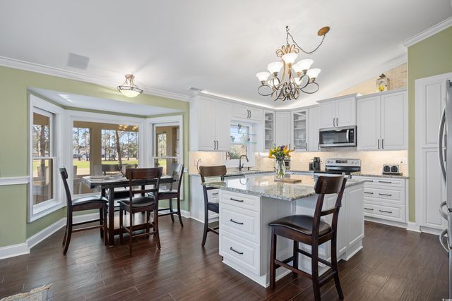 1043 Yellow Jasmine Dr., Longs, SC 29568