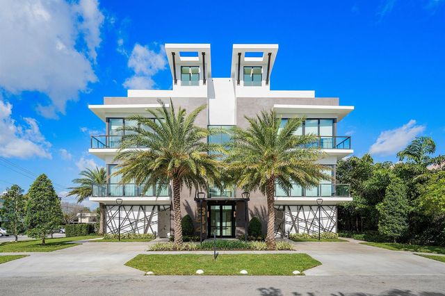 344 Venetian Drive 101, Delray Beach, FL 33483