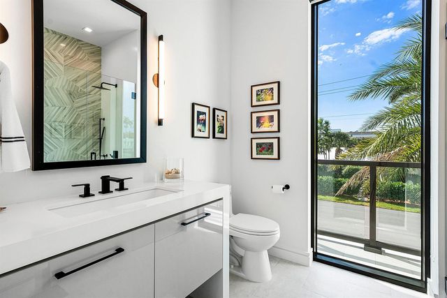 344 Venetian Drive 101, Delray Beach, FL 33483