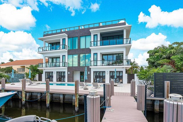 344 Venetian Drive 101, Delray Beach, FL 33483