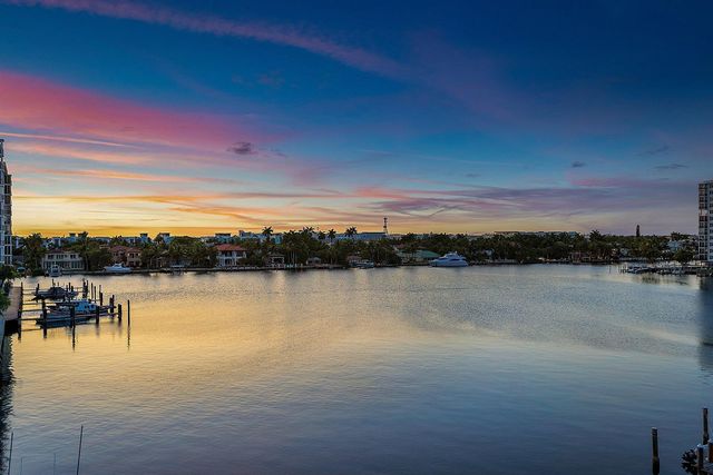 344 Venetian Drive 101, Delray Beach, FL 33483