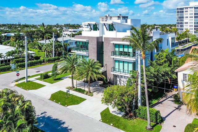 344 Venetian Drive 101, Delray Beach, FL 33483