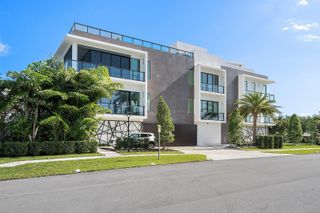 344 Venetian Drive 101, Delray Beach, FL 33483